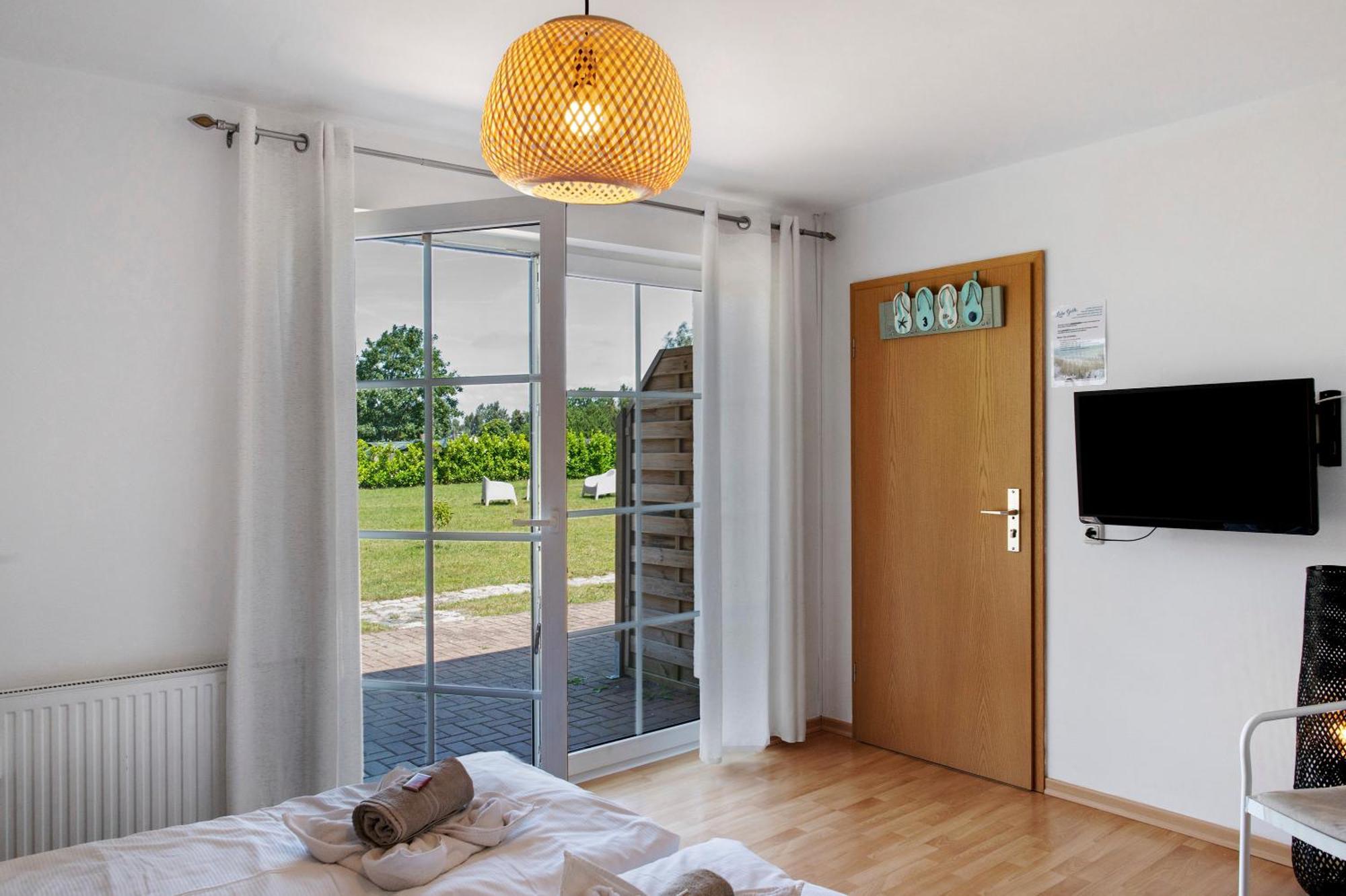 Ferienwohnung Luette Veer Ribnitz-Damgarten Esterno foto